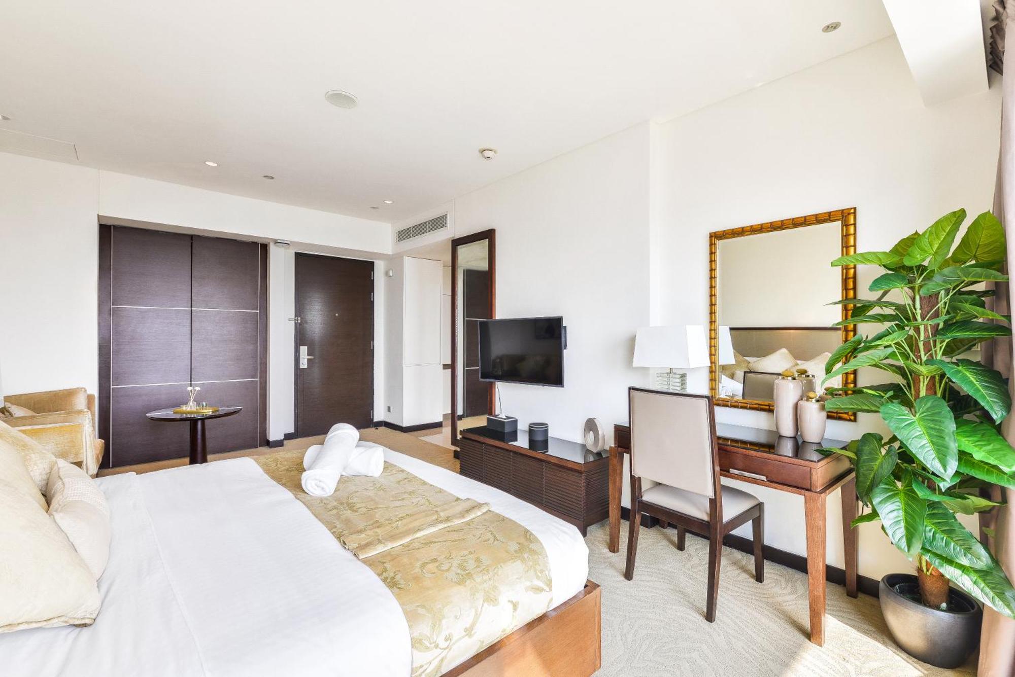 Jw Marriott Marina Residences