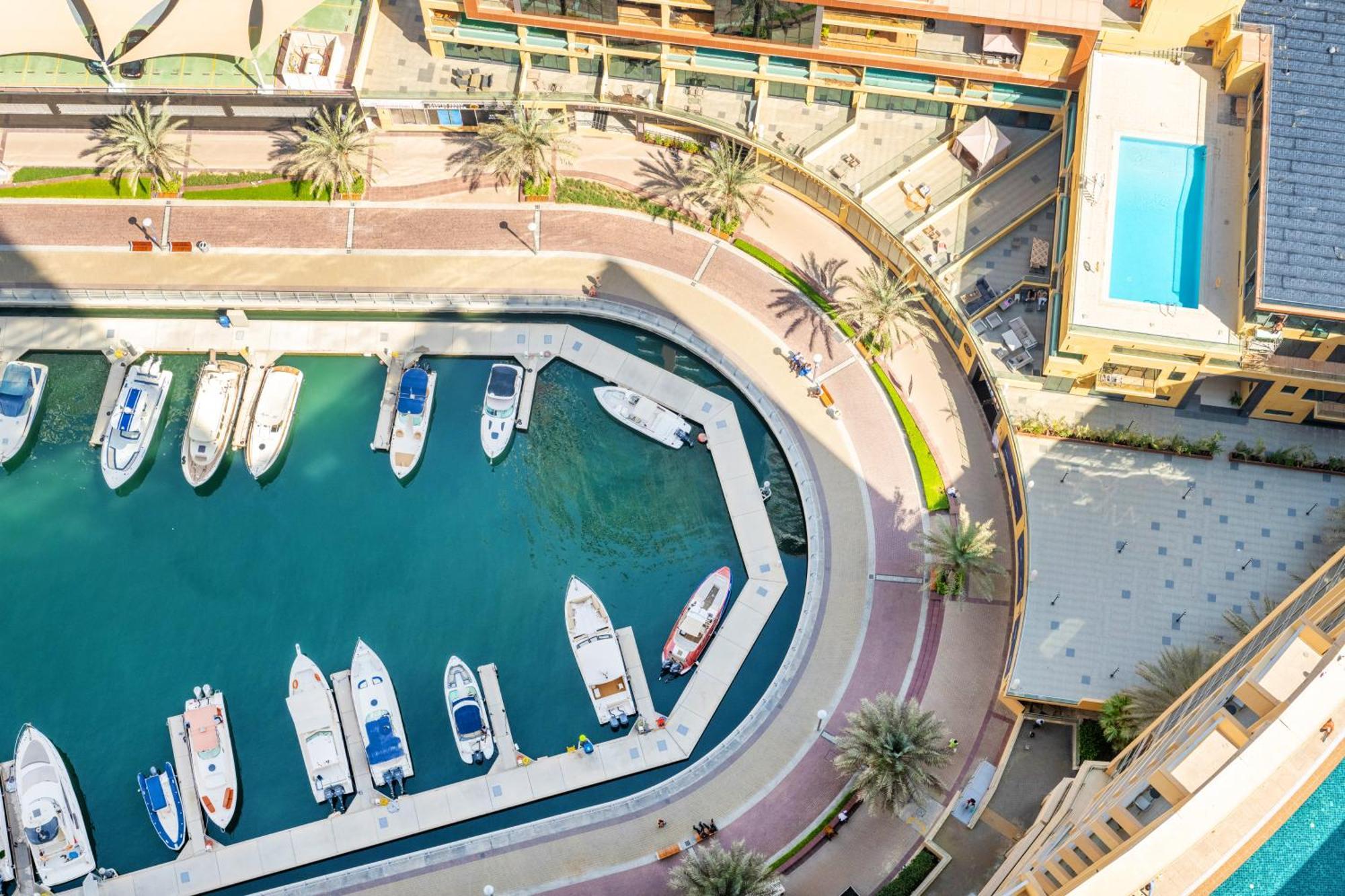 Jw Marriott Marina Residences *